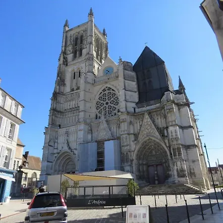 Sn5 - Centre-ville - Proche Disneyland Apartment *
